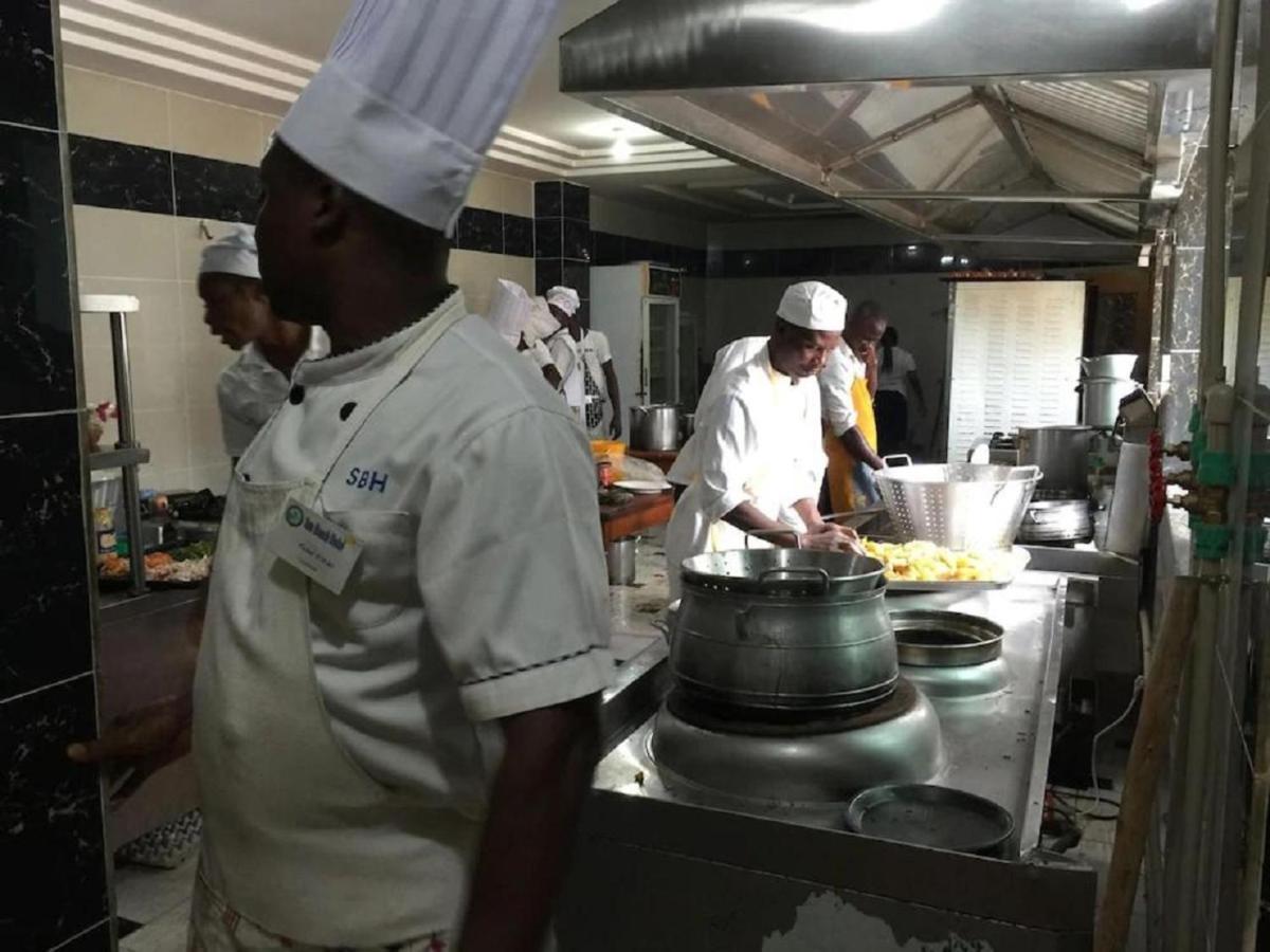 Sun Beach Hotel Cotonou Ngoại thất bức ảnh