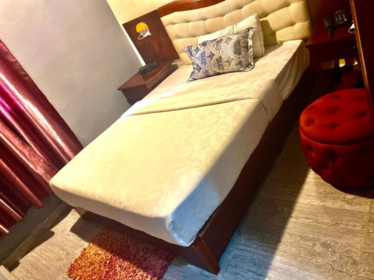 Sun Beach Hotel Cotonou Ngoại thất bức ảnh