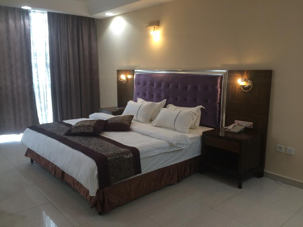 Sun Beach Hotel Cotonou Ngoại thất bức ảnh