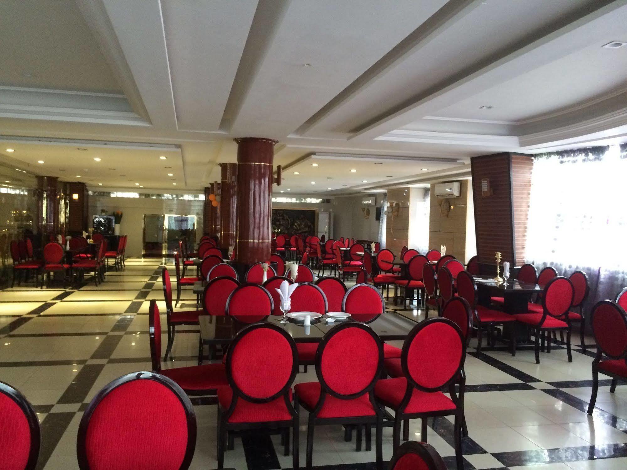 Sun Beach Hotel Cotonou Ngoại thất bức ảnh