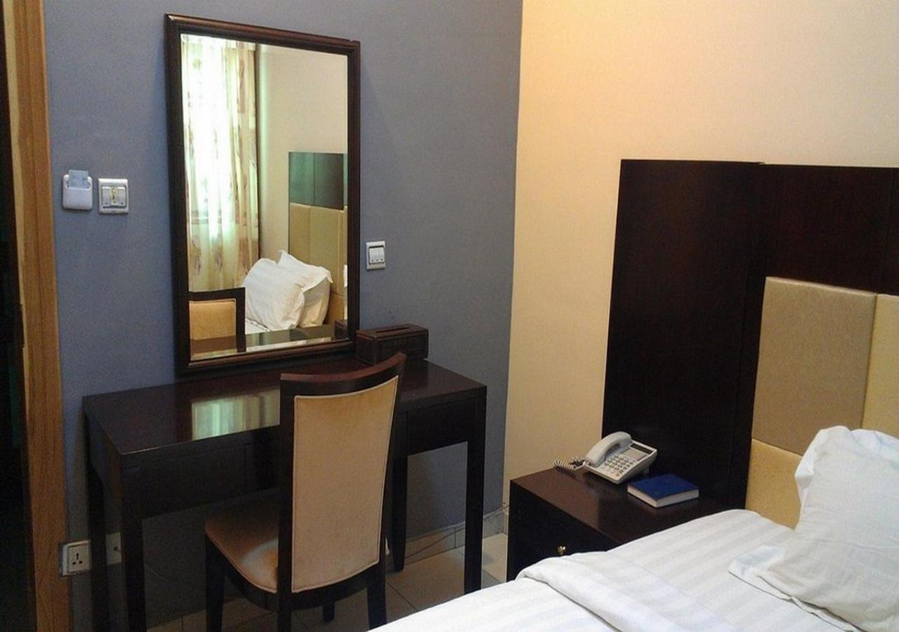 Sun Beach Hotel Cotonou Ngoại thất bức ảnh